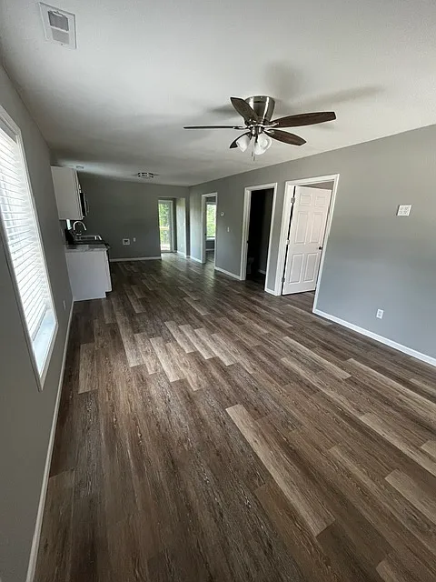 2 bed, 875 sqft, $1,550 — Photo 3
