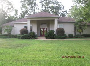 408 Devonport Cir, Raymond, MS 39154