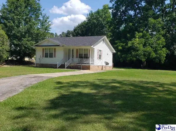 310 Lake St, Mullins, SC 29574