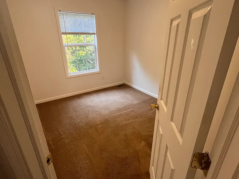 1520 Playstead St — Photo 18