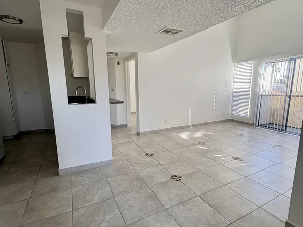 14142 Sylvan St #119, Van Nuys, CA 91401