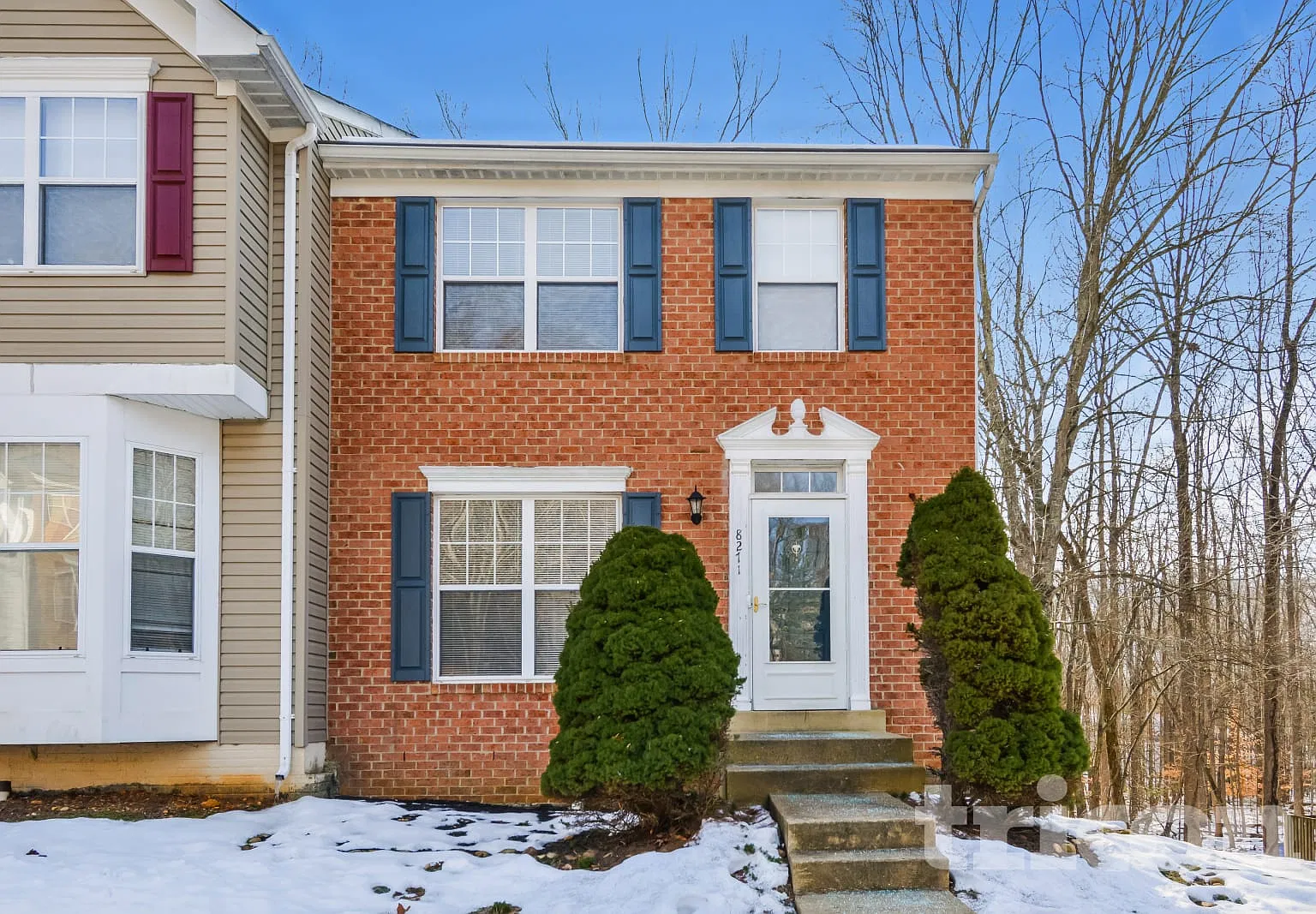 8271 Knighthood Place White Plains MD — Photo 1