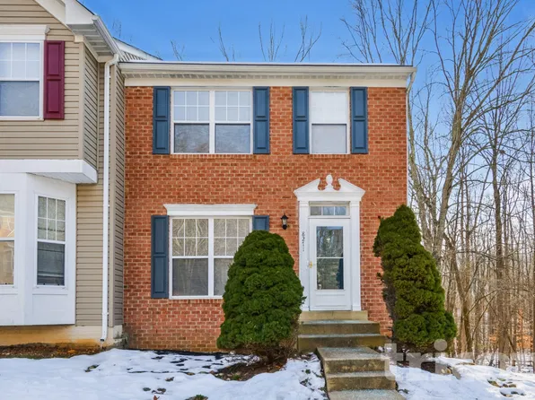8271 Knighthood Pl, White Plains, MD 20695