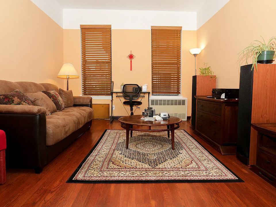 1st image of 415 E 82nd St APT 5C