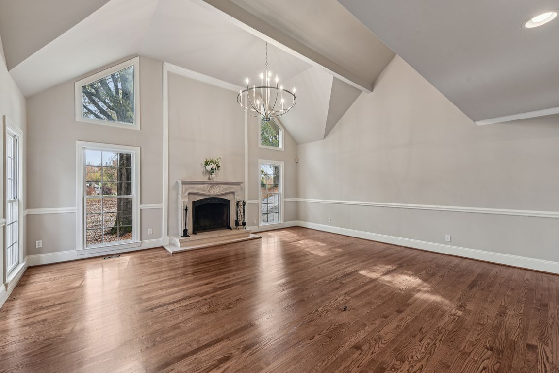 next background image