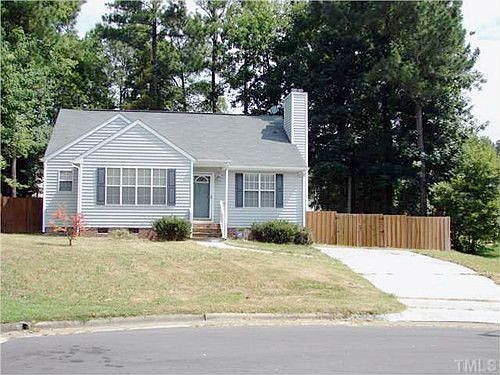 2nd image of 4 Newland Pl