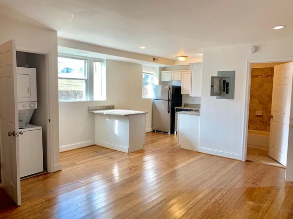 6024 8th St NW, Washington, DC