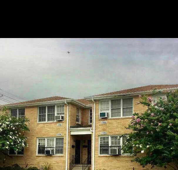 Front of 4 plex:)