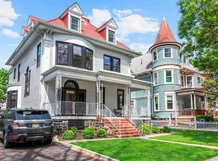 42 Bentley Ave, Jersey City, NJ 07304