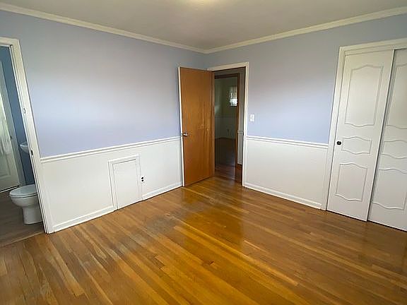 5th image of 7256 Nobb Hill Dr