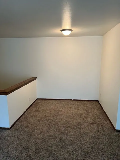 Building Photo - Deer Trail Apartments