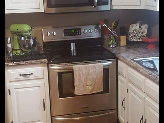 2nd image of 451 Crestmont Cir