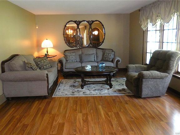 5th image of 101 Fairway Dr