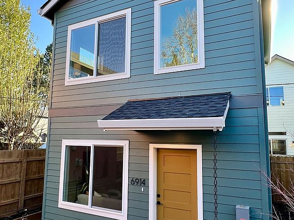 2nd image of 6914 N Swift St