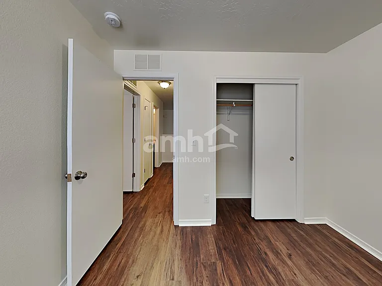 4716 Keepsake Ave — Photo 13