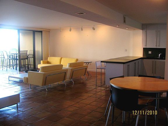 Living Area/Kitchen