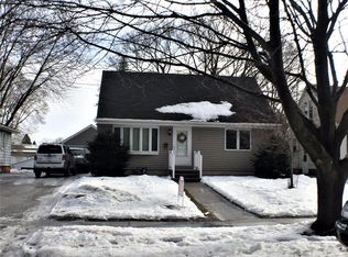 1615 S Carolina Ave, Mason City, IA 50401