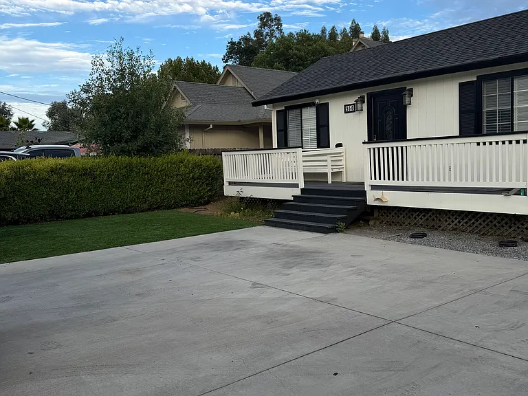 950 Solano Ave — Photo 3