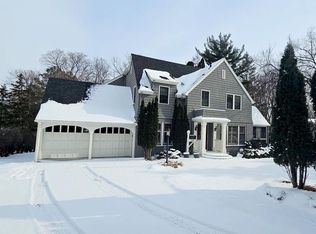 509 Blake Rd S, Hopkins, MN 55343