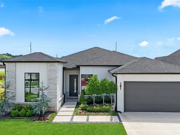 12005 S Vandalia Ave E, Tulsa, OK 74137