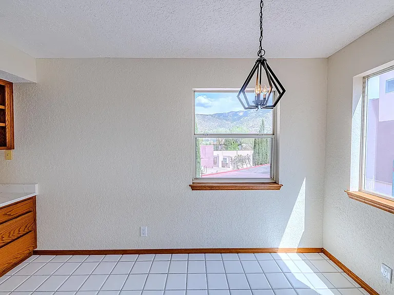 5137 Glenwood Pointe Ln NE #5137 — Photo 7