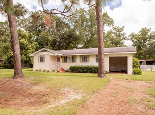 602 Community Dr, Waycross, GA 31501