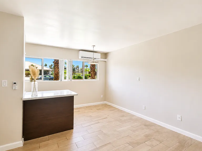 Deepwell Apartments — Photo 8
