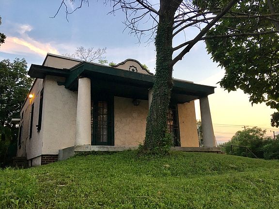 4th image of 814 Linwood Ave