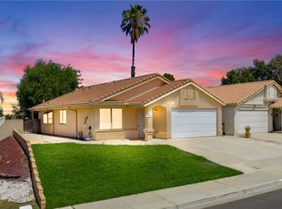27404 El Puente St, Menifee, CA 92586