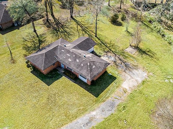 5th image of 7525 Yellowstone Dr