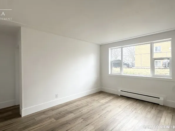 18 Langton Rd #2, London, ON N5V 2L8