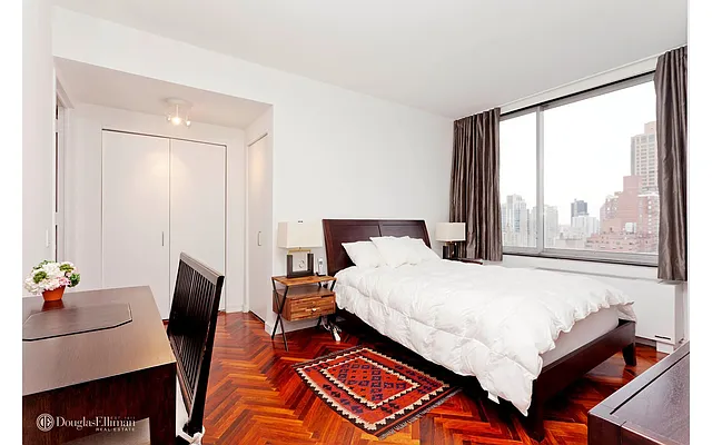Rented by Douglas Elliman | media 32