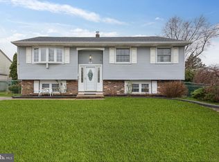 118 Rose Ave, Bellmawr, NJ 08031