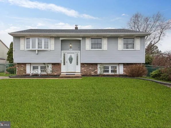 118 Rose Ave, Bellmawr, NJ 08031