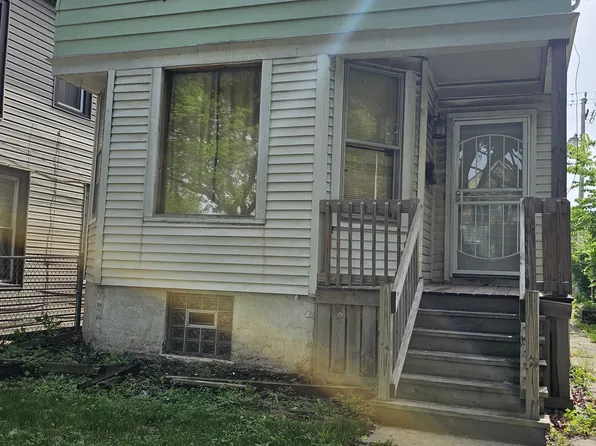 3444 N Richards St, Milwaukee, WI 53212