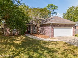 1173 Glendale Pl, Gulfport, MS 39507