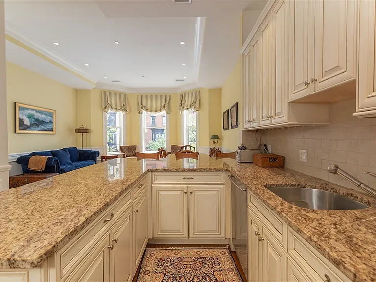 212 Beacon St #2 — Photo 6