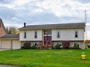 855 W Locust St, Newark, OH 43055