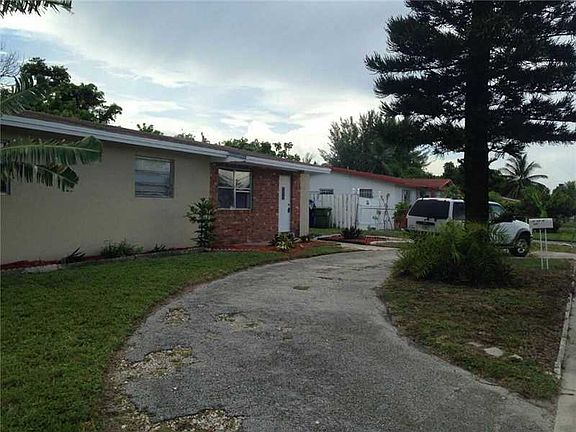 3rd image of 1320 NW 19th St