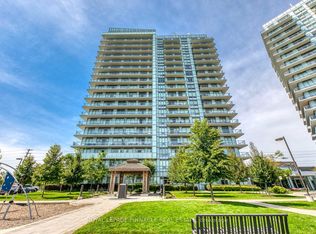 4677 Glen Erin Dr #1702, Mississauga, ON L5M 2E3