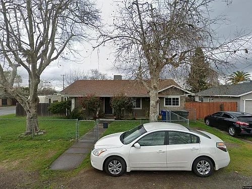 1101 Frienza Ave Photo 1