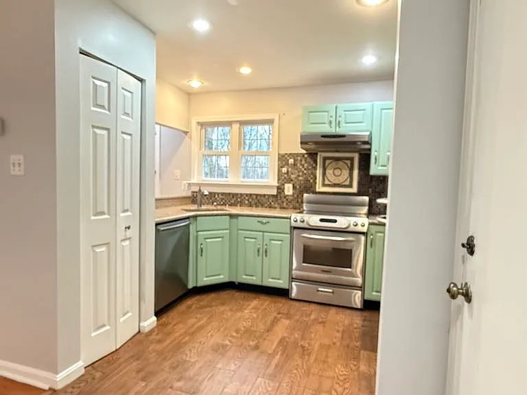 10933 Adare Dr — Photo 9