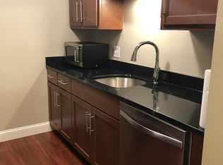 106 Eastern Ave APT 101, Manchester, NH 03104