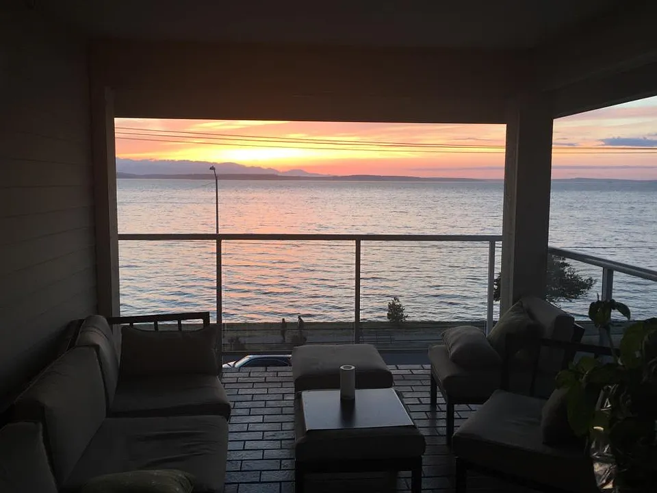 2108 Alki Ave SW #407