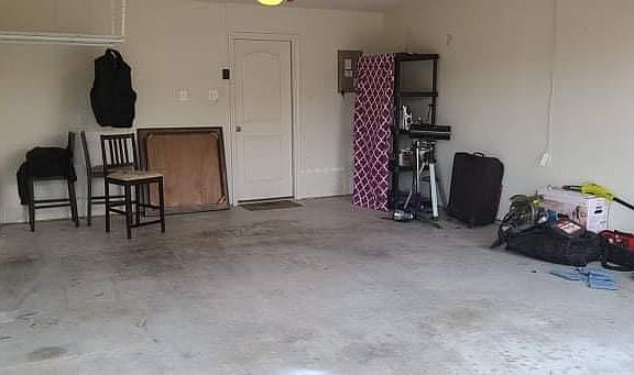 2 car garage