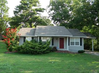 570 W Keetoowah St, Tahlequah, OK 74464