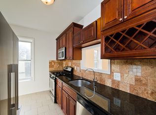 723 8th Ave #3HAN, Brooklyn, NY 11215
