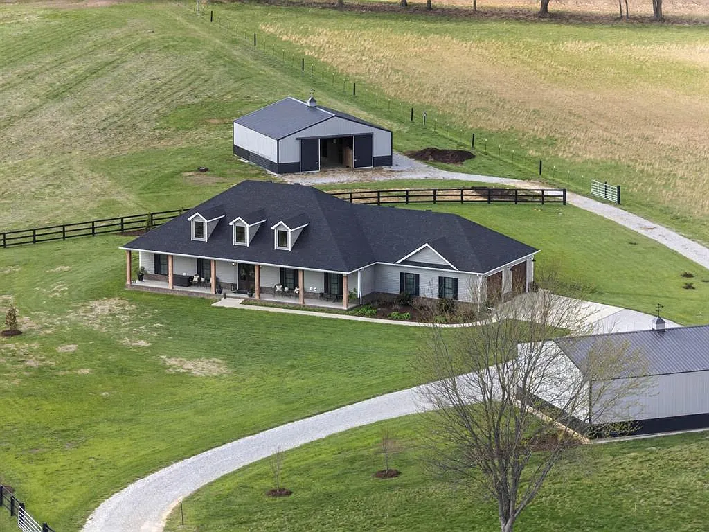 12479 Highway 764 #Philpot 42366 photo 1