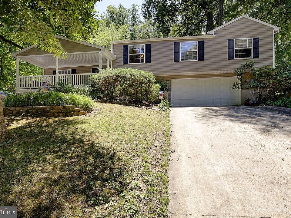1st image of 514 Meadow Ln