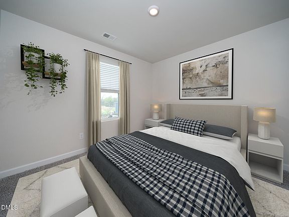 4th image of 1005 Saint Lawrence Dr